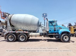 CAMION REVOLVEDORA MACK - CV713 SN 7842 - 7
